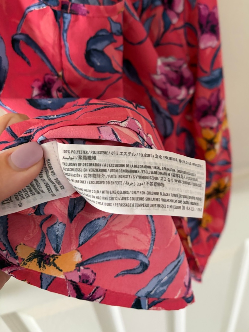 Hollister‎ Floral Strappy Cami - Picture 4 of 4